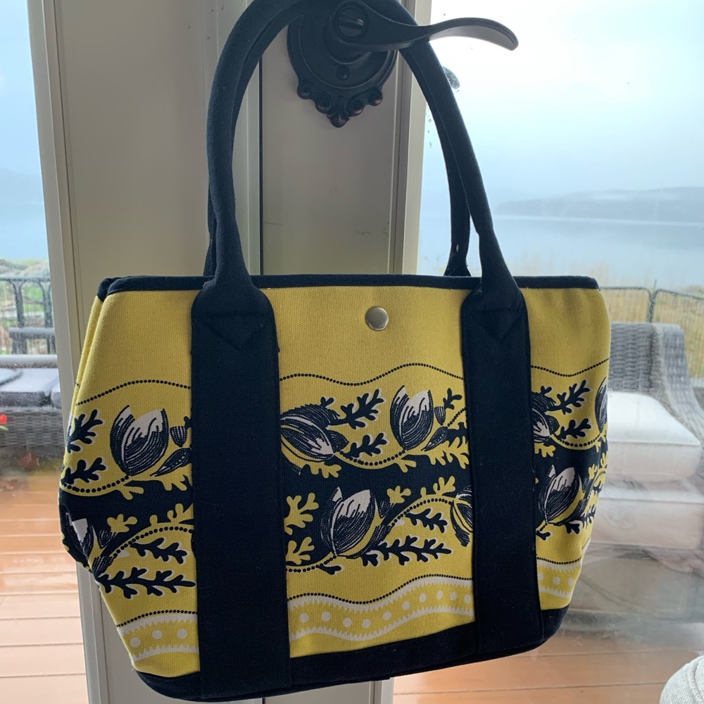 J Crew Montauk Tote Small Yellow Navy Blue floral bandanna NWT Cotton Canvas bag